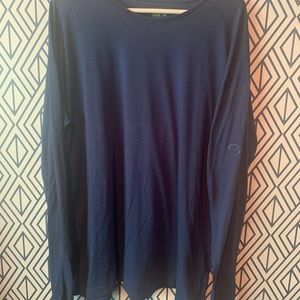 Mountain Hard wear layering T-shirt. Size XXL